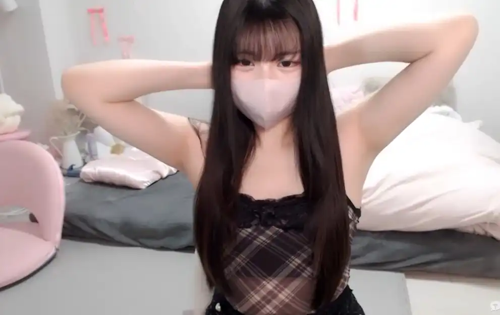 【ストリップチャット】モカ（moka-neko）さん 　98（クッパ）？　 エロライブ
